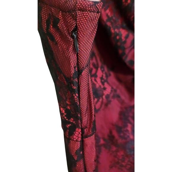 Vintage-Inspired Red & Black Lace Cocktail Dress – Size 1X – Romantic - Picture 4 of 4